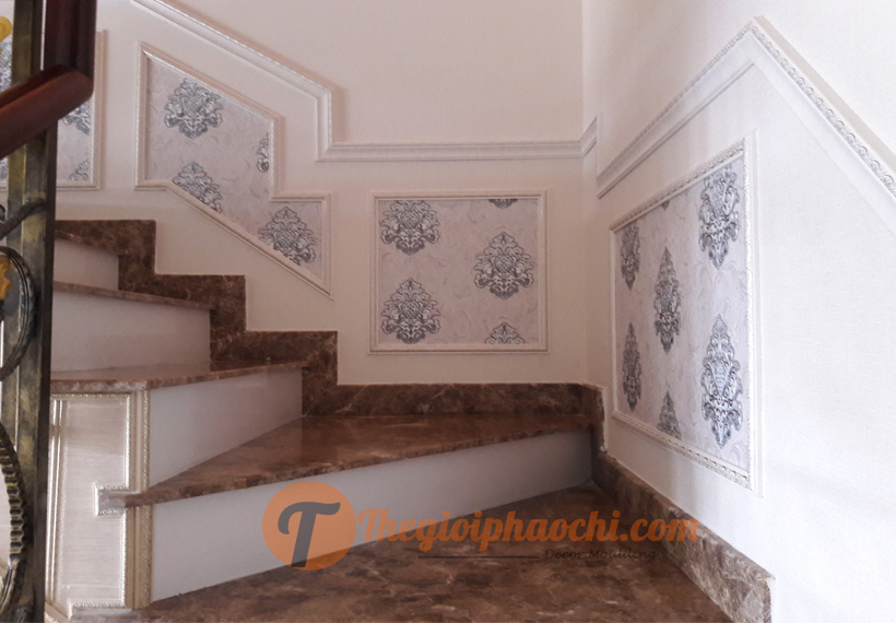 10 Mẫu Khung Tường Cầu Thang Bằng Phào Chỉ Hàn Quốc Tuyệt Đẹp